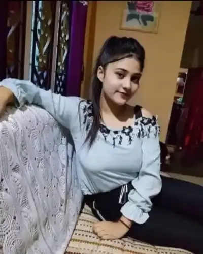Call Girls Service in Suri